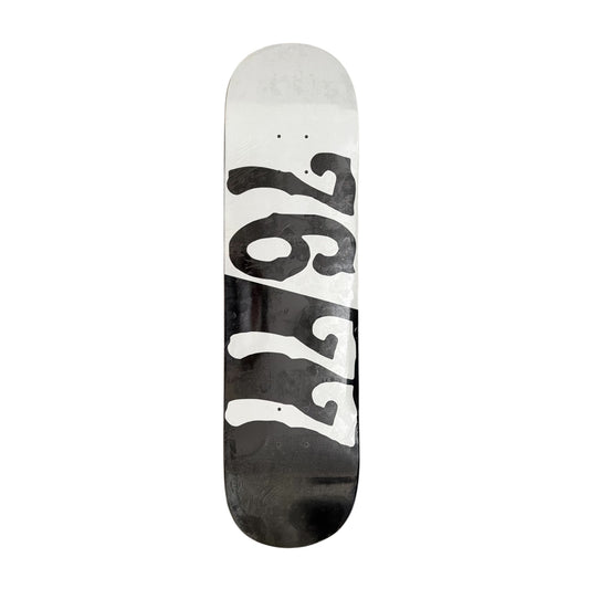 76/77 - Logo Deck